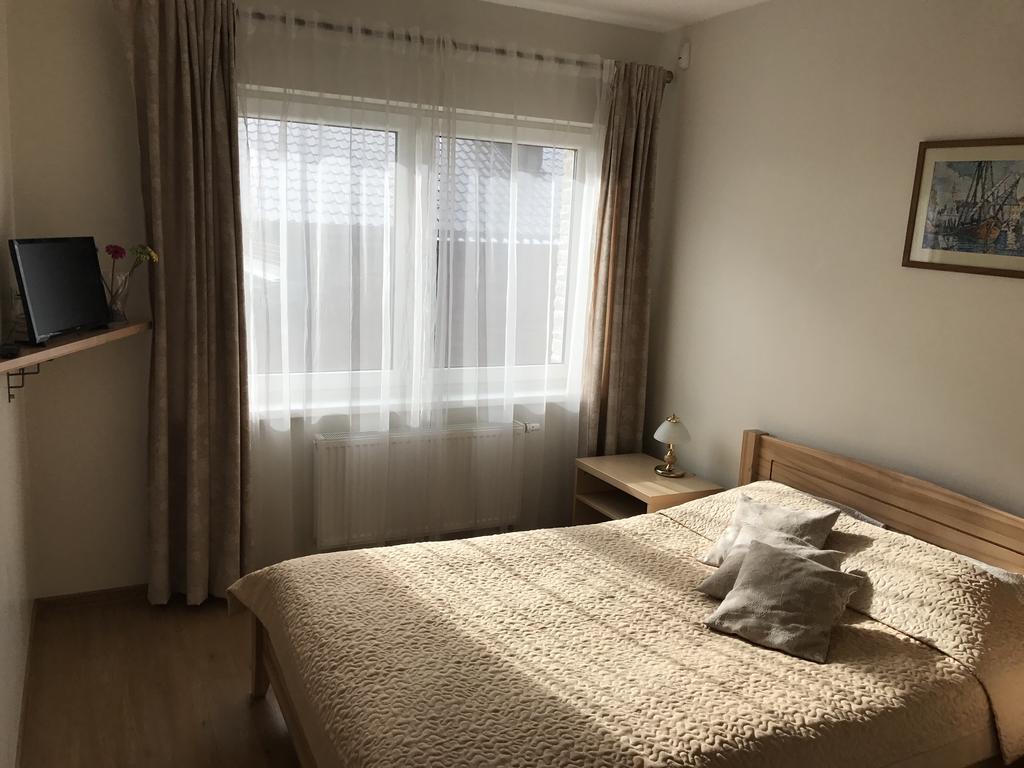 Pilaites Svetingi Namai Appartamento *
